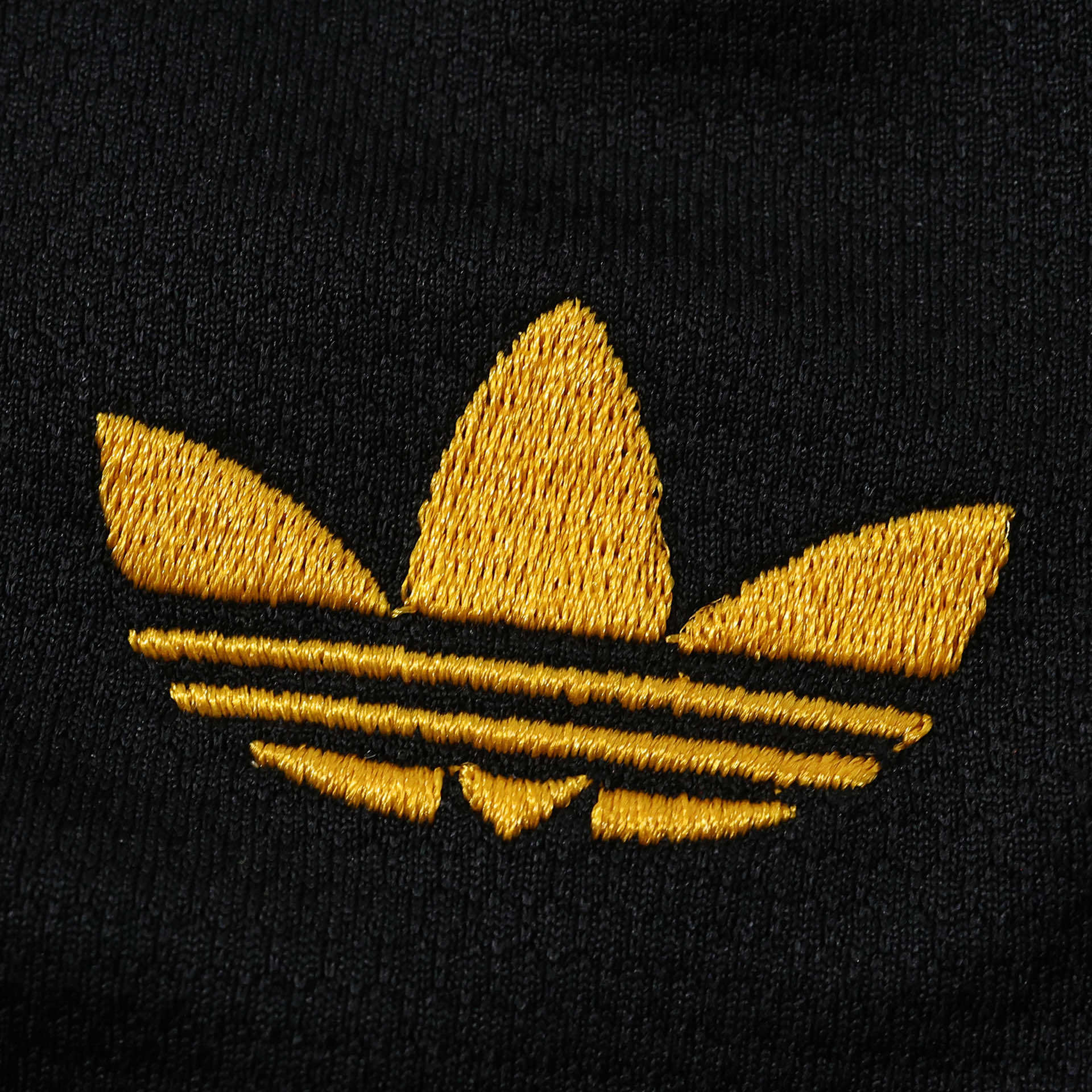 CAMISETA VISITANTE JAMAICA 26
