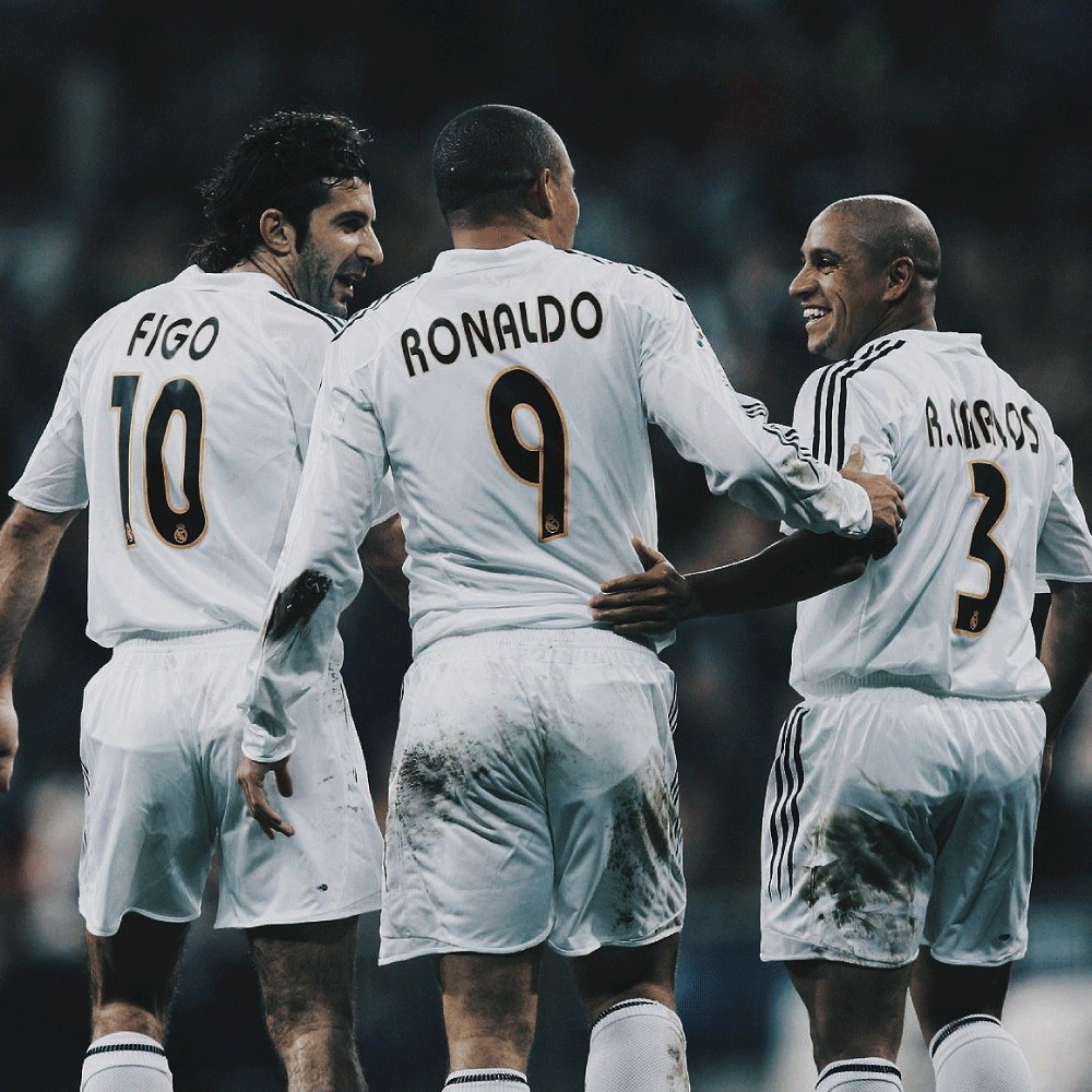 CAMISETA RETRO REAL MADRID 2004-2005