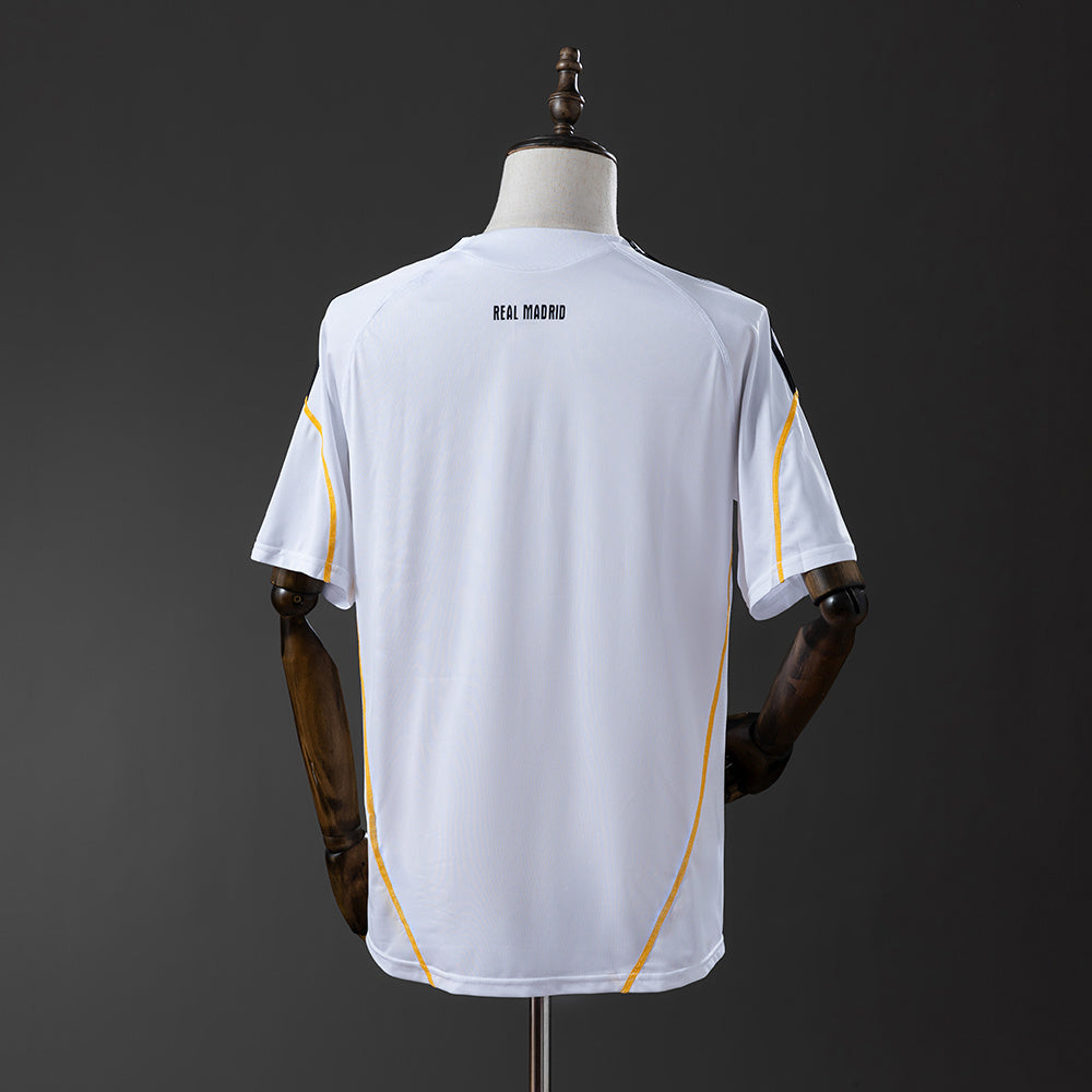 CAMISETA RETRO REAL MADRID 2009-2010