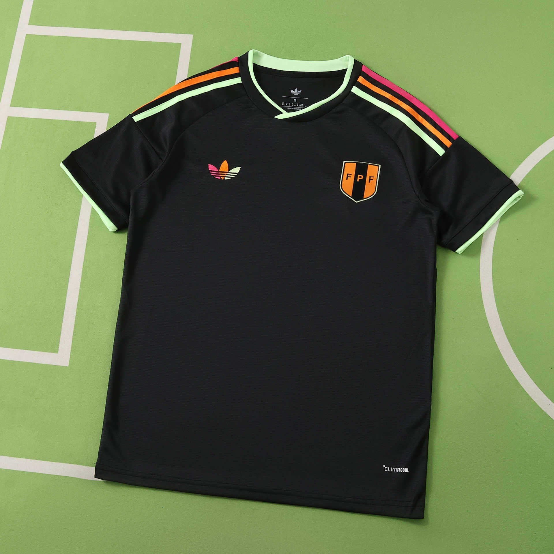 CAMISETA VISITANTE PERÚ 26