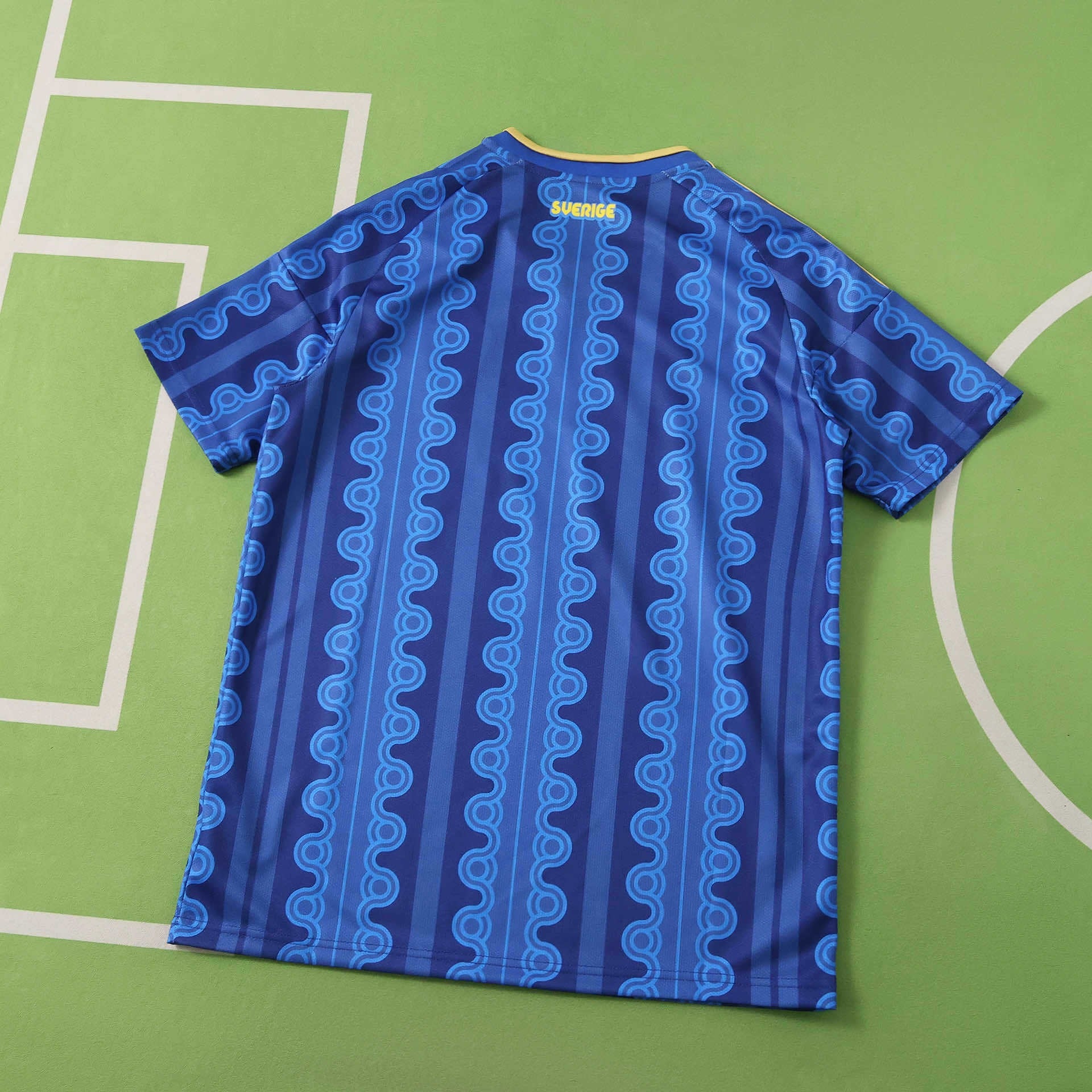 CAMISETA VISITANTE SUECIA 26