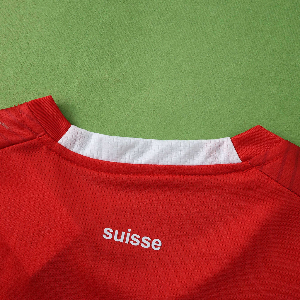 CAMISETA LOCAL SUIZA 26
