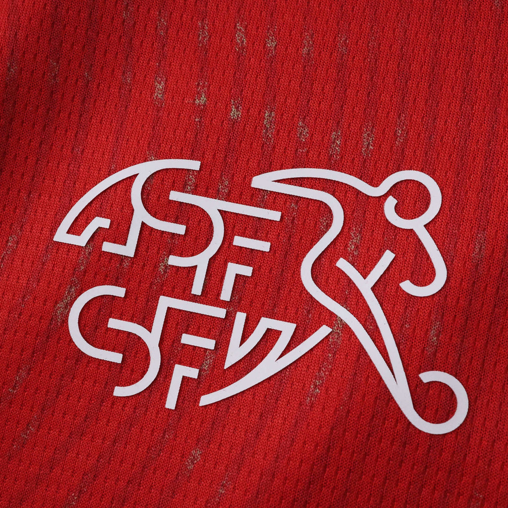 CAMISETA LOCAL SUIZA 26