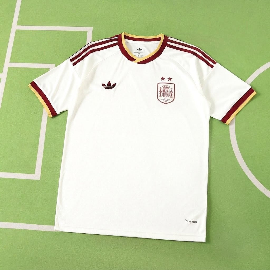 CAMISETA VISITANTE ESPAÑA 26 CON 2 ESTRELLAS